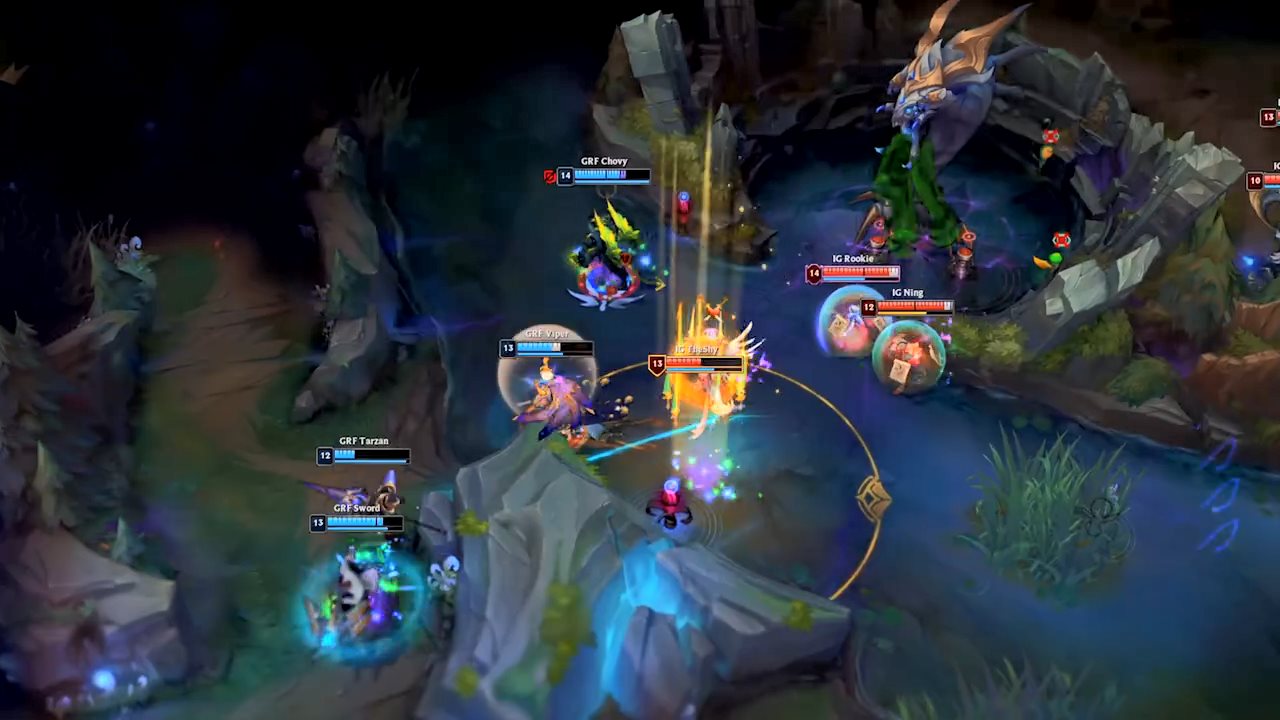 Jackeylove致命失误后EZ神级操作，TES战队大龙争夺实现团队逆转